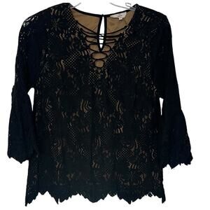 ENTRO LONG BELL SLEEVE V-NECK LACE BLOUSE, WOMENS, L, BLACK WITH GOLD LINING